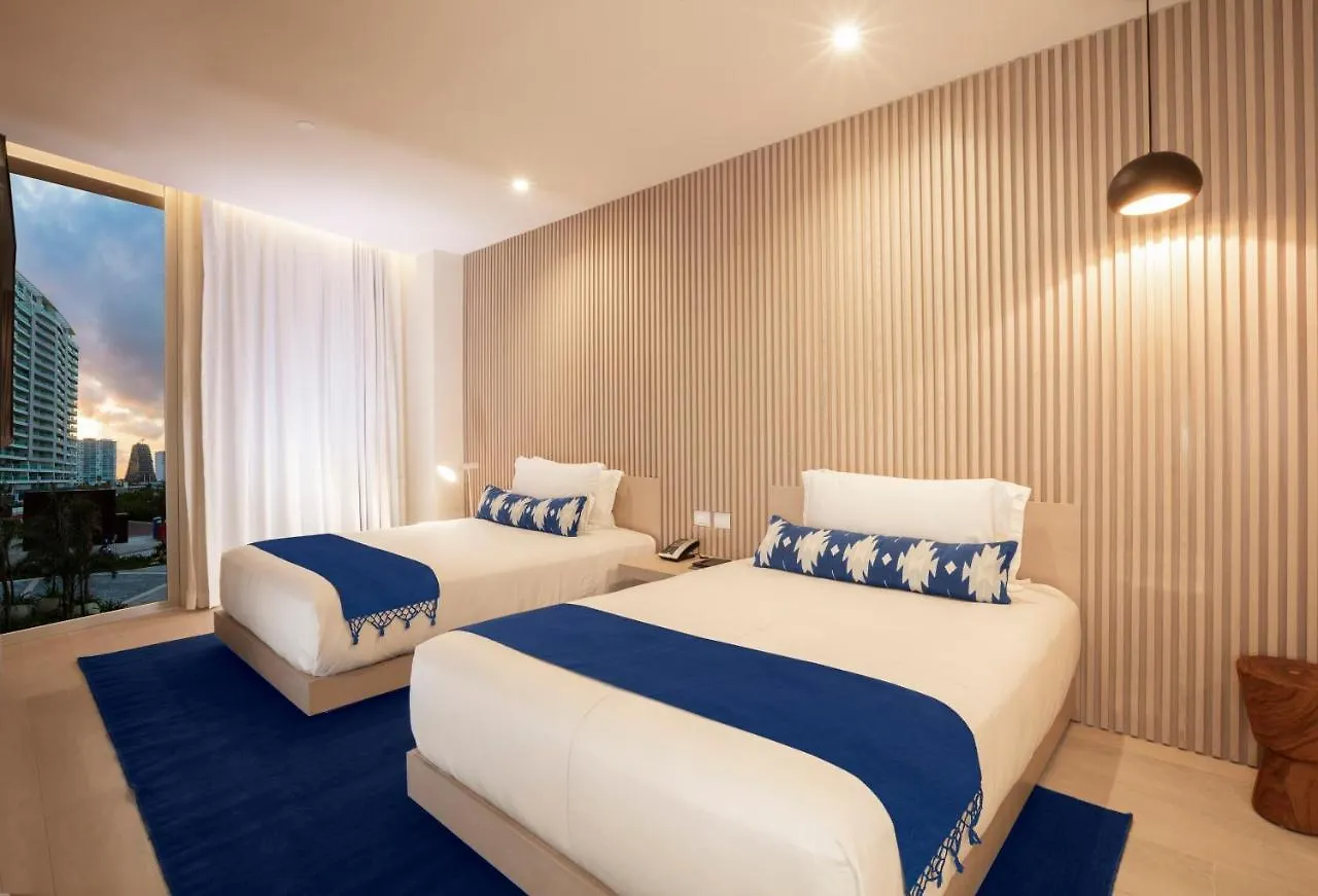 SLS Cancún Hotel