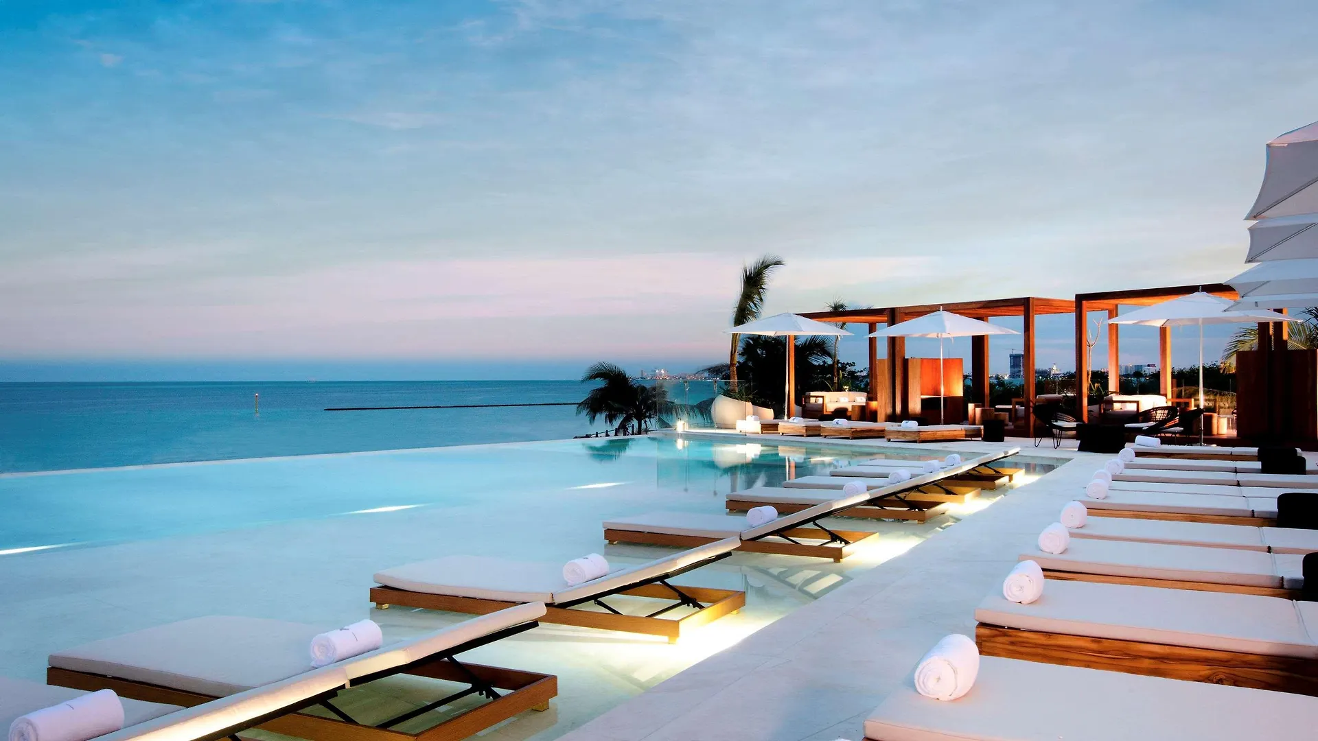 SLS Cancún
